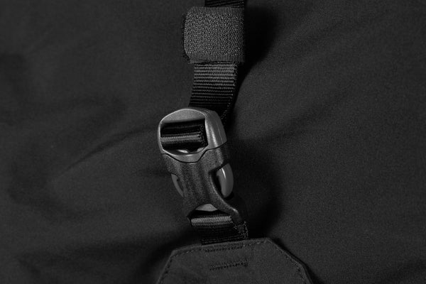 Fjord Raincoat - wasserdichter Regenmantel für Hunde - BARFTIER - www.barftier.de